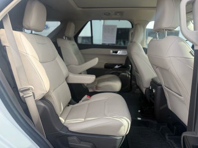 2023 Ford Explorer Platinum