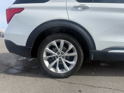 2023 Ford Explorer Platinum