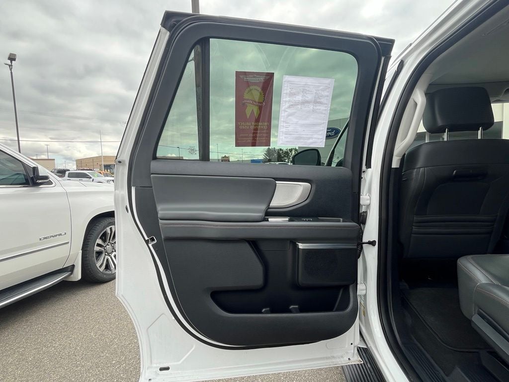 2025 Ford Expedition Max Active