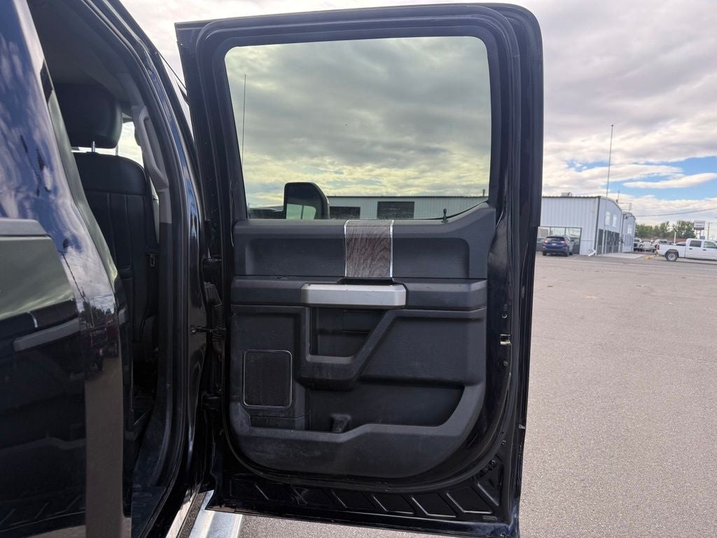 2019 Ford F-350SD Lariat