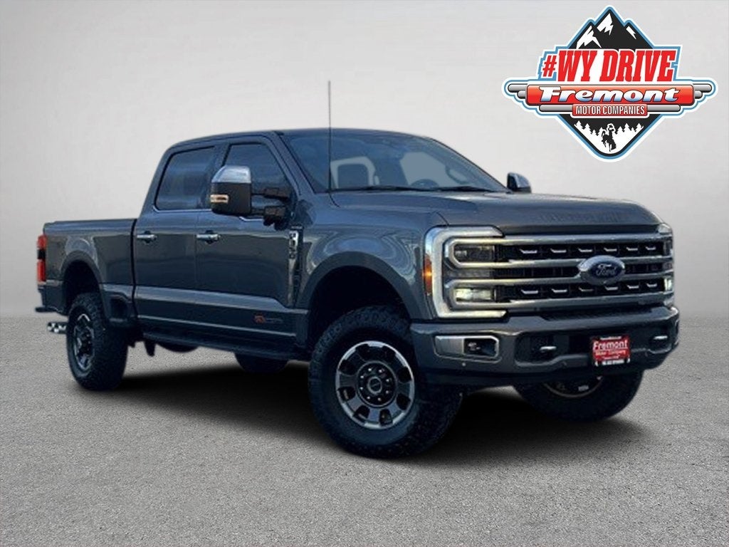 2023 Ford F-350SD Platinum