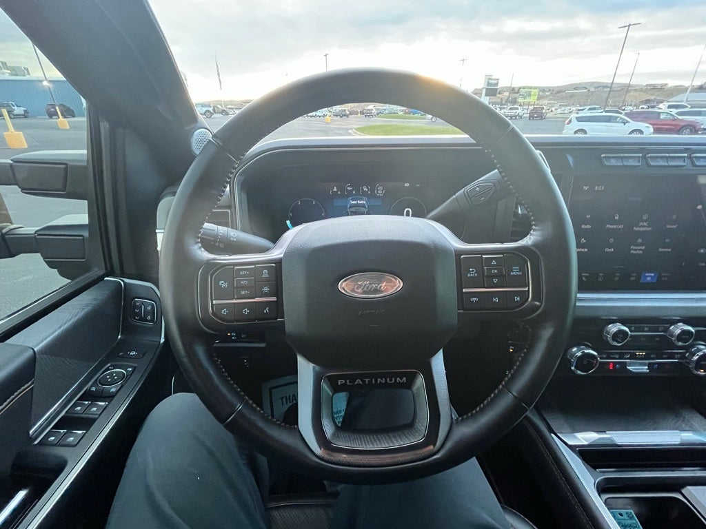 2023 Ford F-350SD Platinum