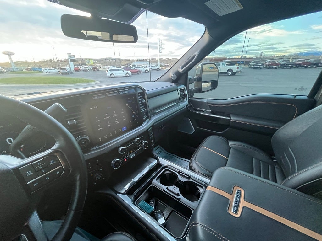 2023 Ford F-350SD Platinum