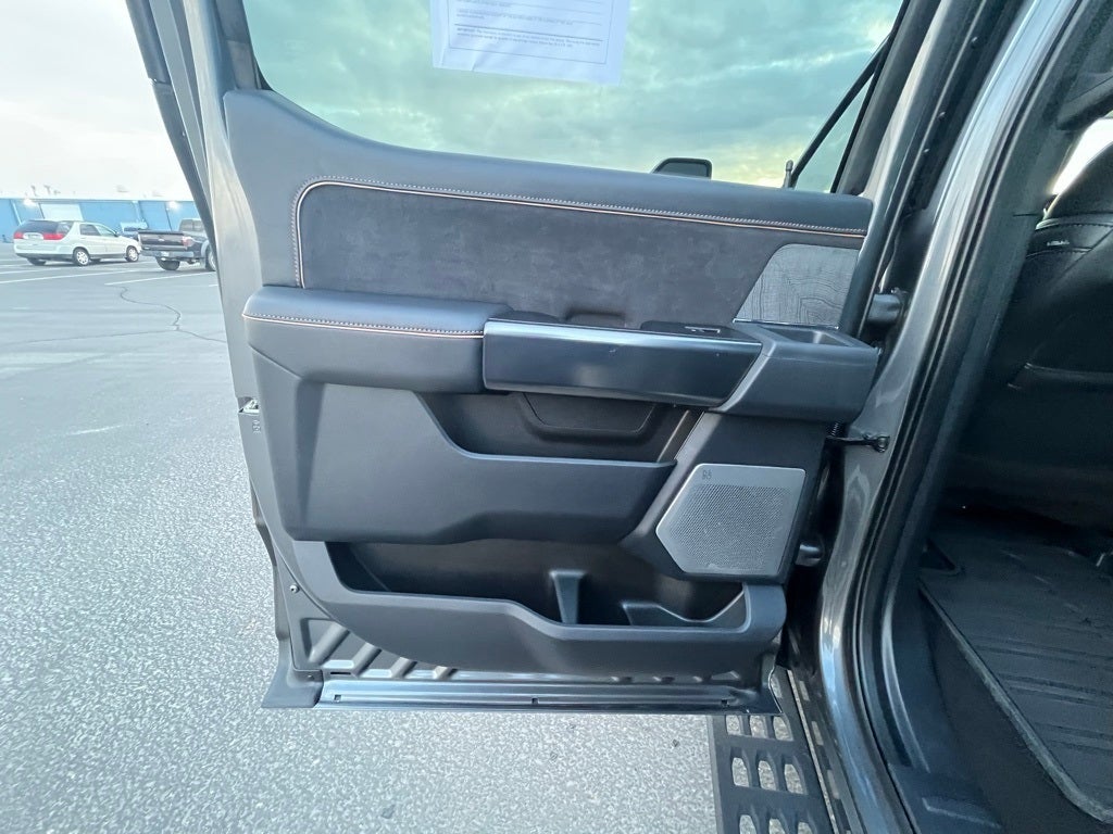 2023 Ford F-350SD Platinum