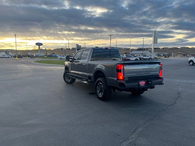 2023 Ford F-350SD Platinum