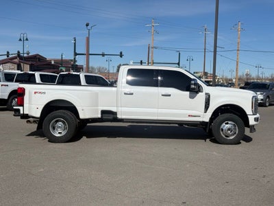 2024 Ford F-350SD Platinum DRW