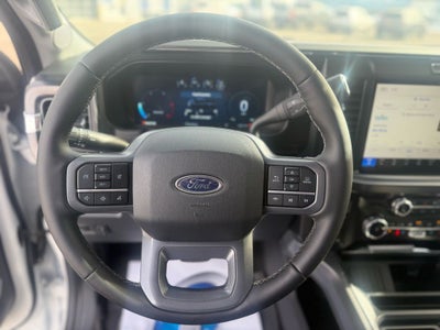 2025 Ford F-350SD Lariat DRW