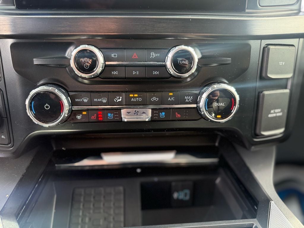 2025 Ford F-350SD Lariat DRW