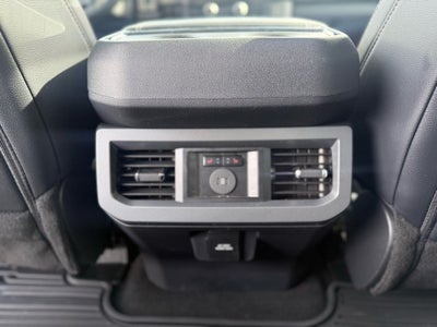 2025 Ford F-350SD Lariat DRW