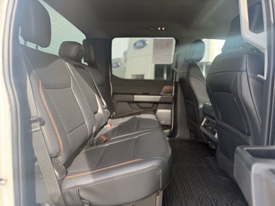 2025 Ford F-350SD Lariat DRW