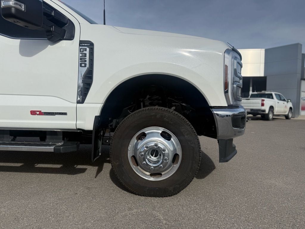 2025 Ford F-350SD Lariat DRW