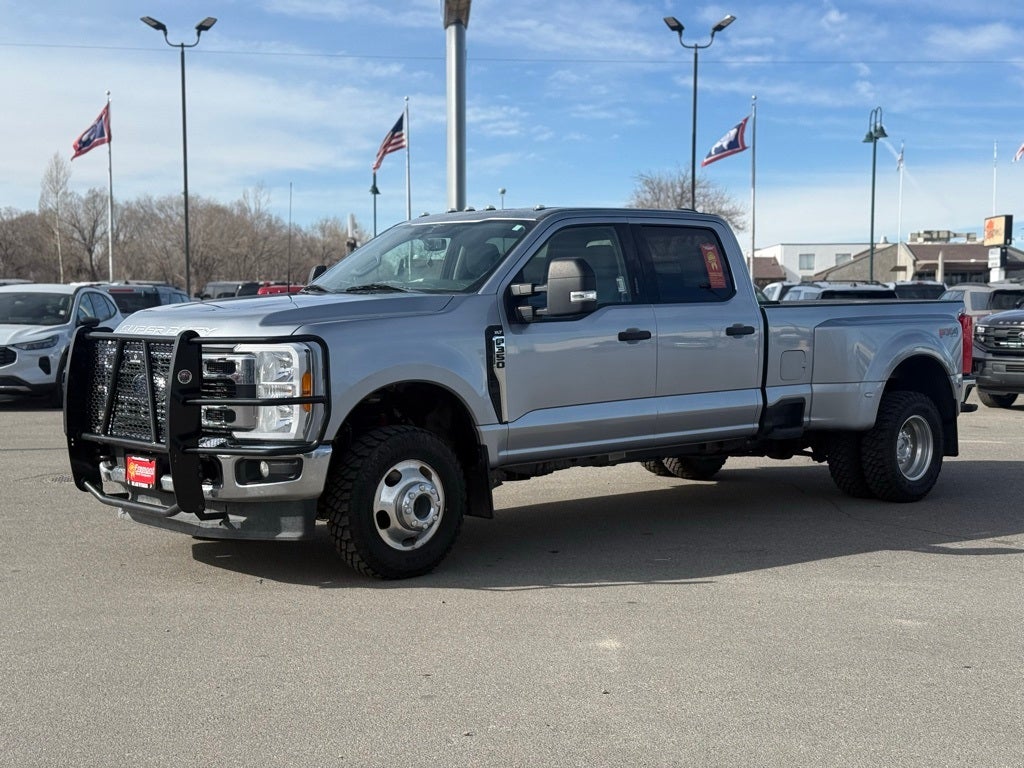 2023 Ford F-350SD XLT DRW