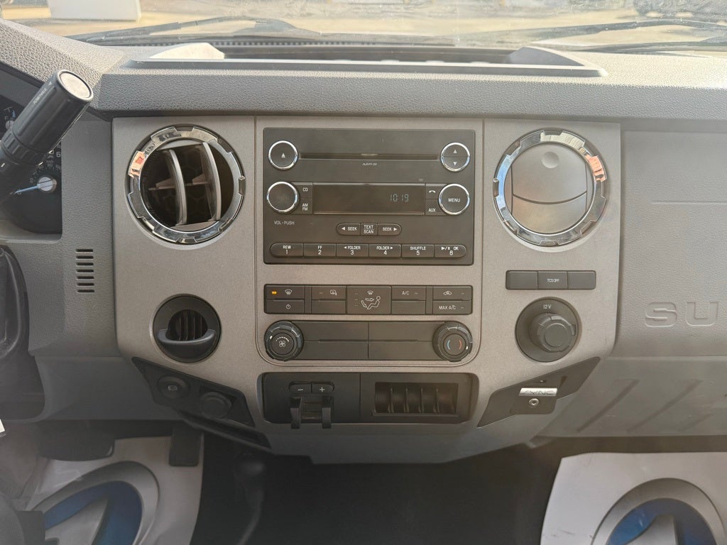 2016 Ford F-350SD XLT DRW