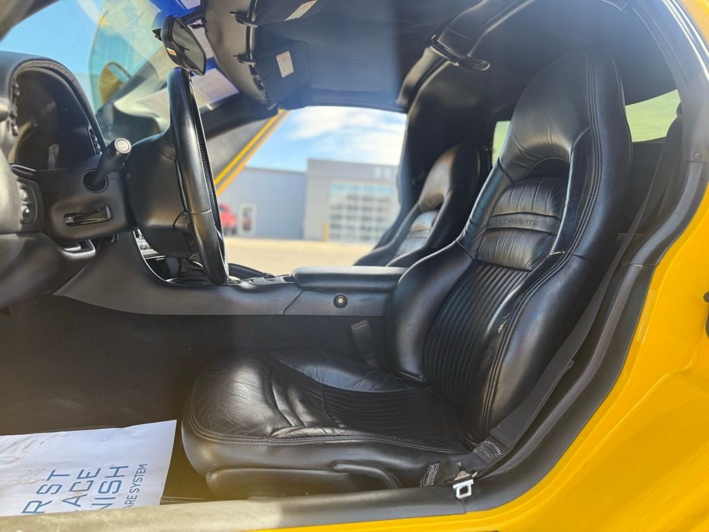 2001 Chevrolet Corvette Base