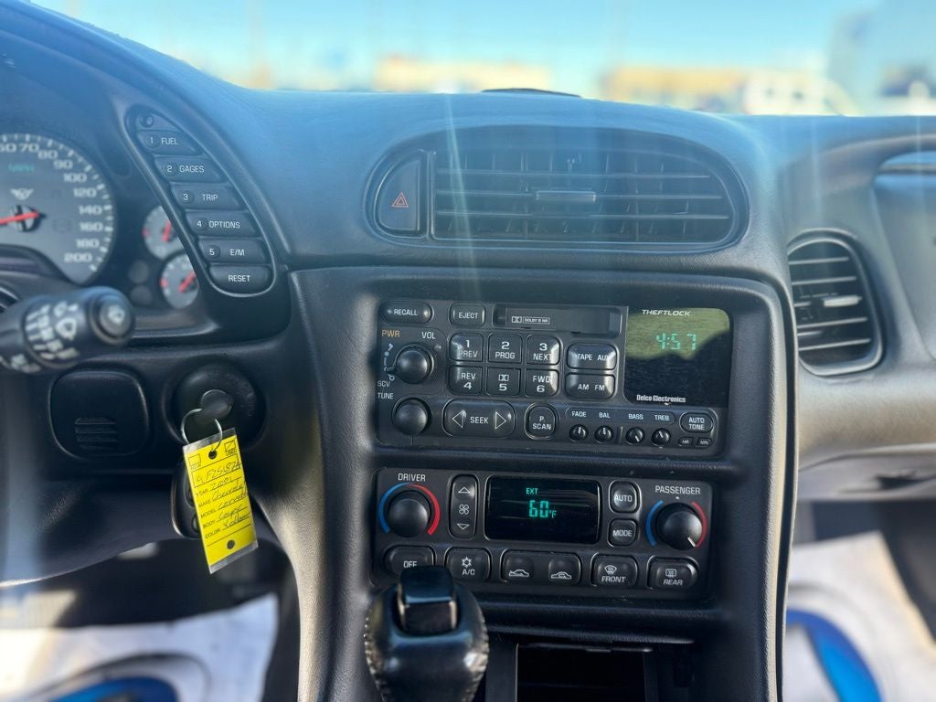 2001 Chevrolet Corvette Base