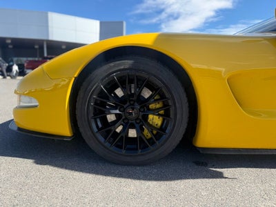 2001 Chevrolet Corvette Base