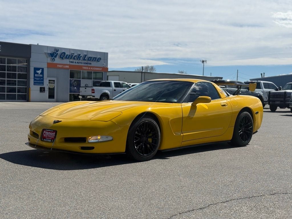 2001 Chevrolet Corvette Base