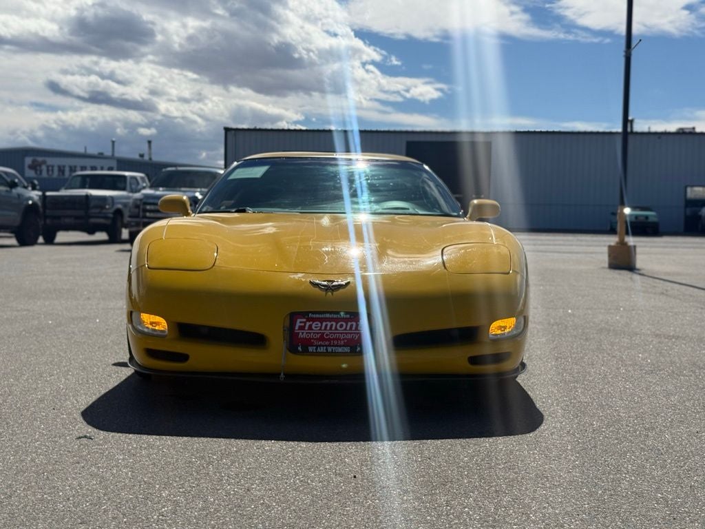 2001 Chevrolet Corvette Base