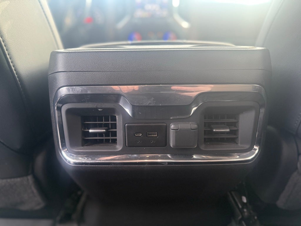 2022 Chevrolet Silverado 3500HD High Country