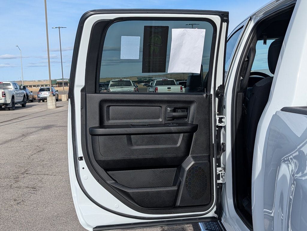 2024 RAM 3500 Tradesman Dually 4x4