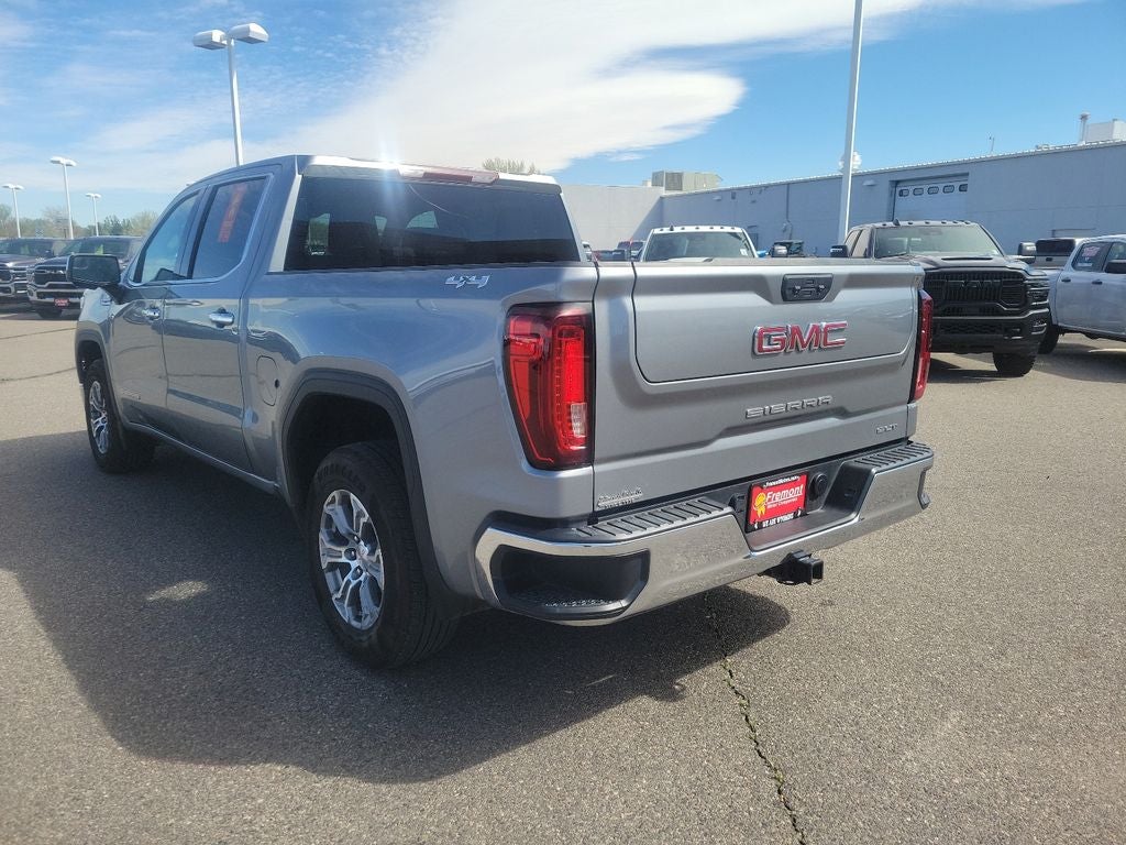 2025 GMC Sierra 1500 SLT