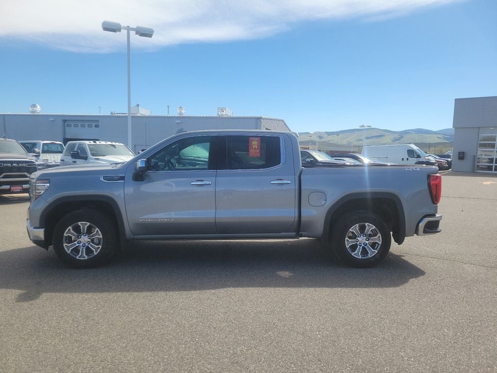 2025 GMC Sierra 1500 SLT