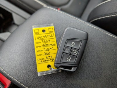 2024 Volkswagen Tiguan 2.0T SEL R-Line