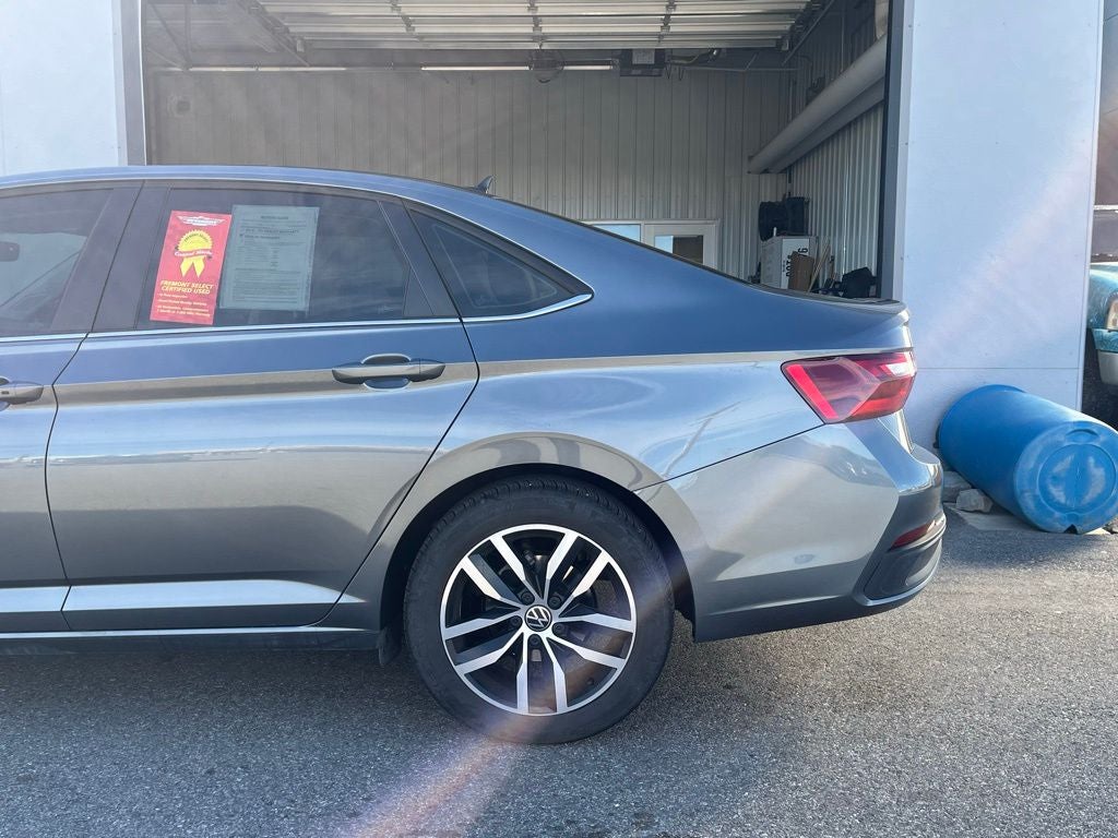 2025 Volkswagen Jetta 1.5T SE