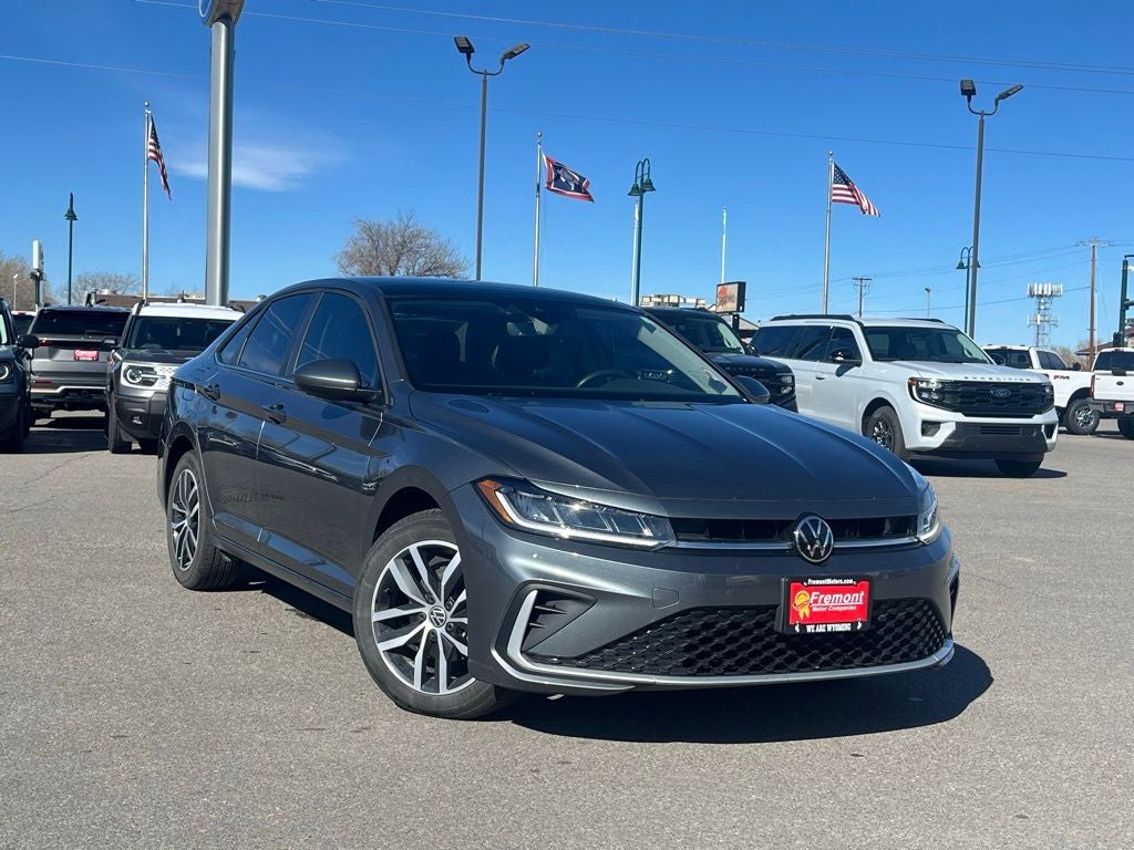 2025 Volkswagen Jetta 1.5T SE