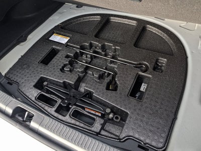 2020 Toyota Camry Hybrid XLE