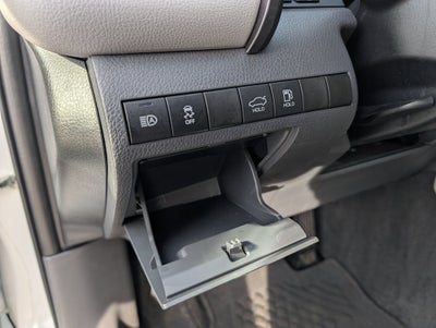 2020 Toyota Camry Hybrid XLE