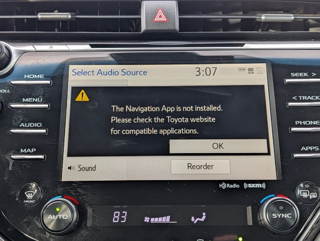 2020 Toyota Camry Hybrid XLE