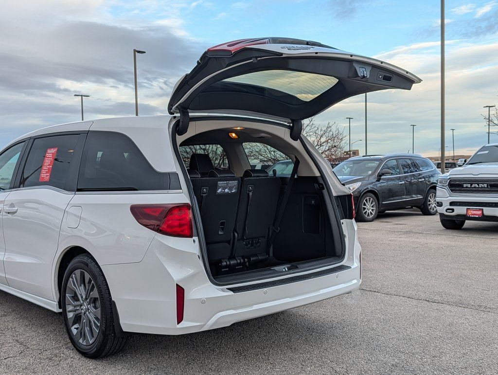 2025 Honda Odyssey Touring