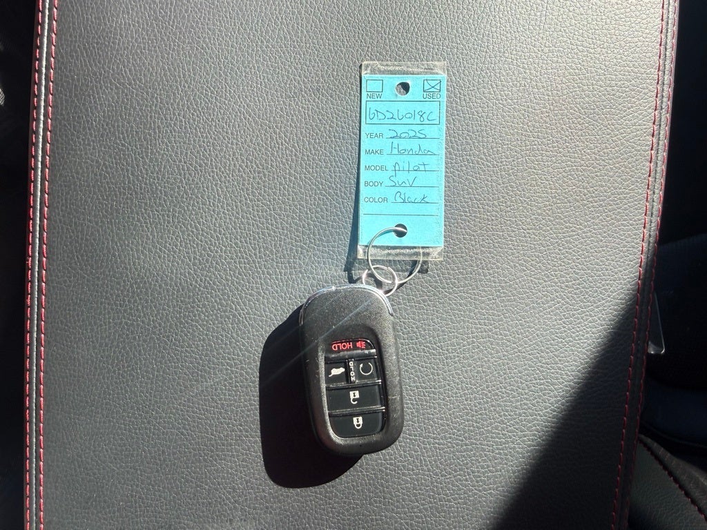 2025 Honda Pilot Black Edition