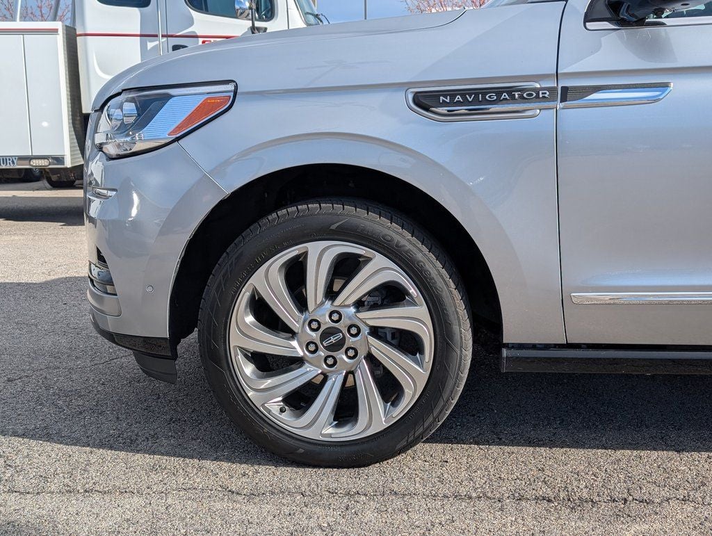 2023 Lincoln Navigator Reserve