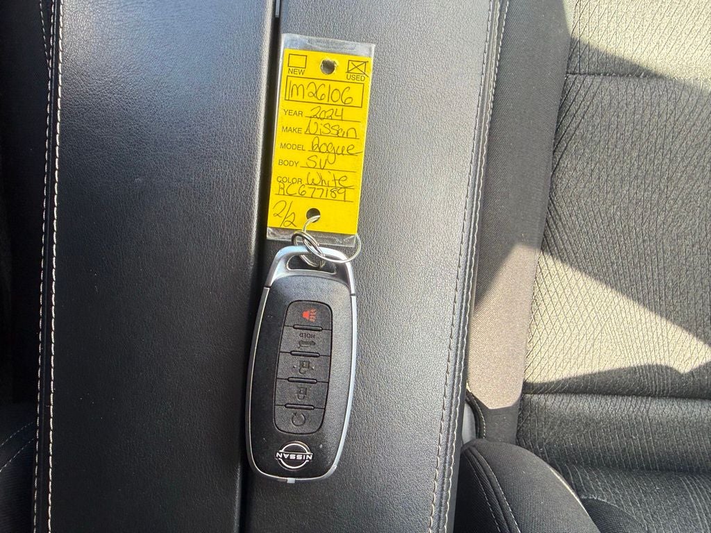 2024 Nissan Rogue SV