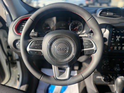 2023 Jeep Renegade Trailhawk