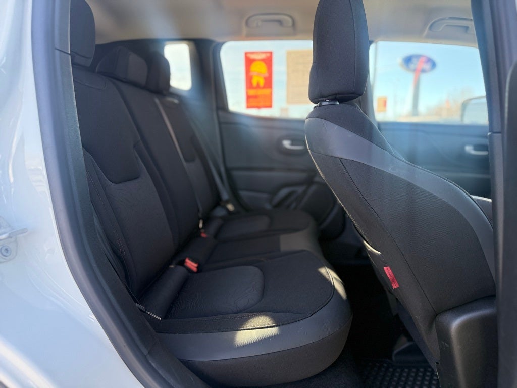 2023 Jeep Renegade Trailhawk