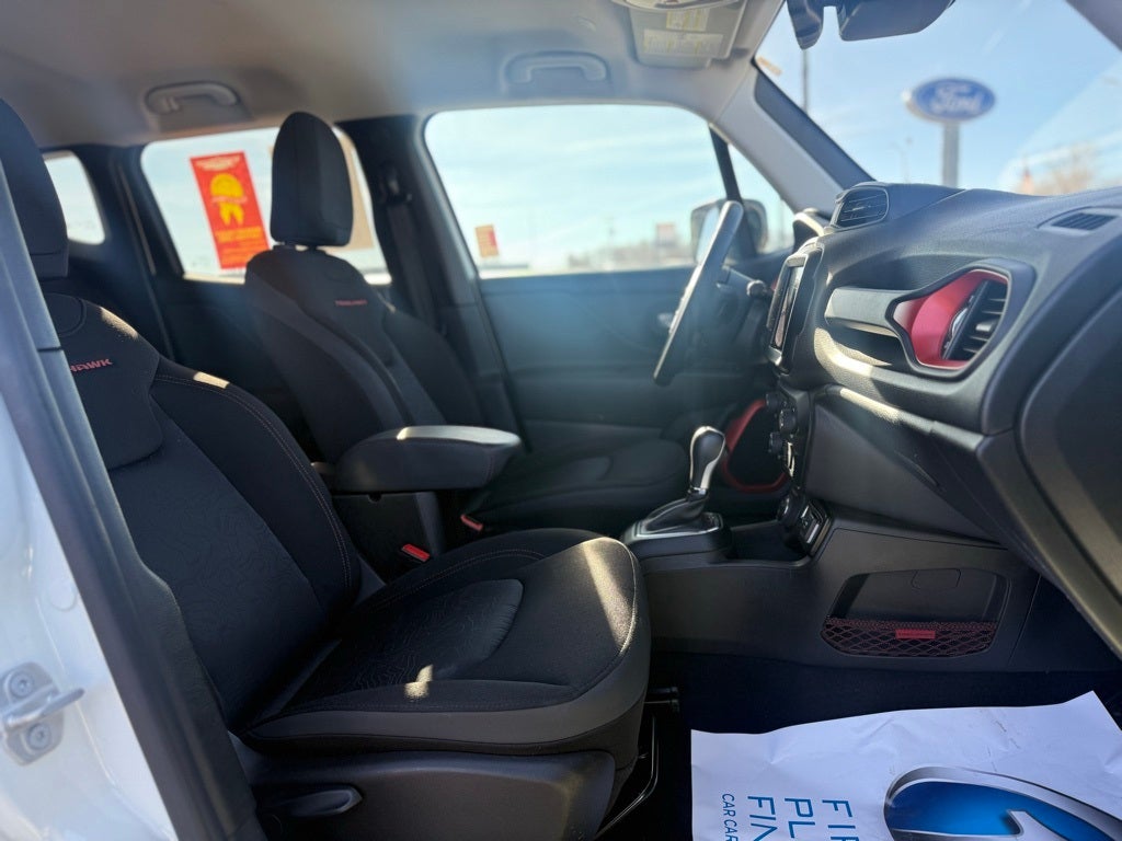 2023 Jeep Renegade Trailhawk