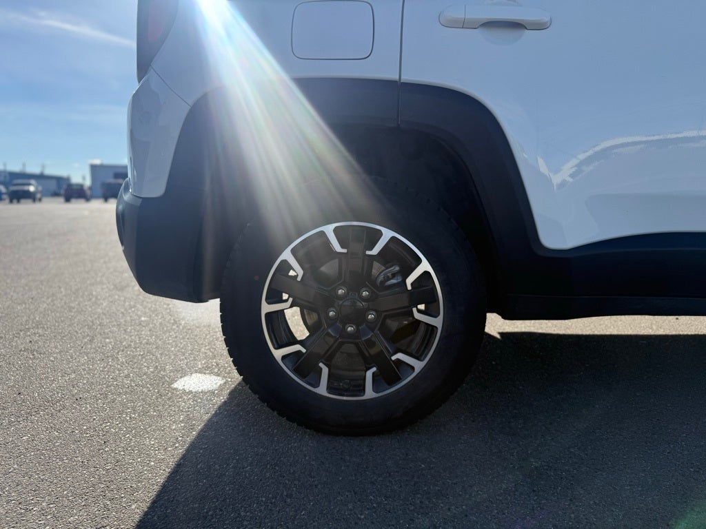 2023 Jeep Renegade Trailhawk