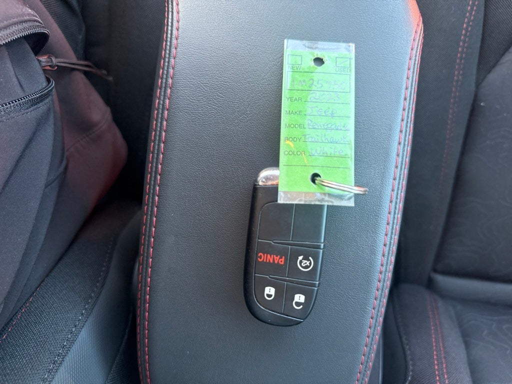 2023 Jeep Renegade Trailhawk