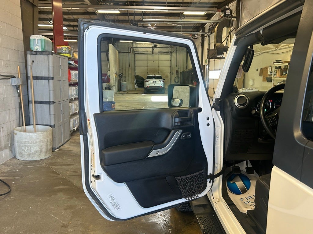 2013 Jeep Wrangler Sahara