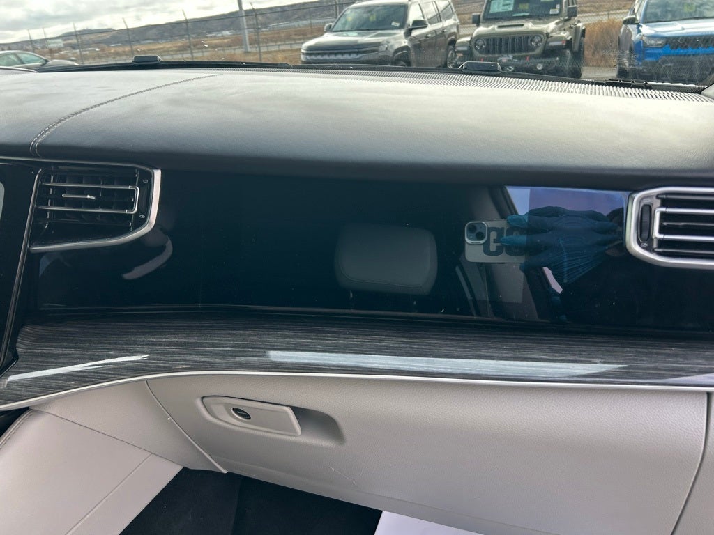 2022 Jeep Wagoneer Series III