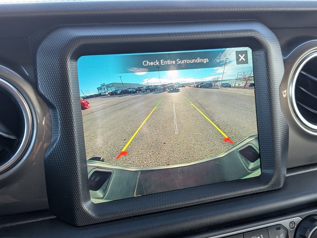 2023 Jeep Gladiator Overland