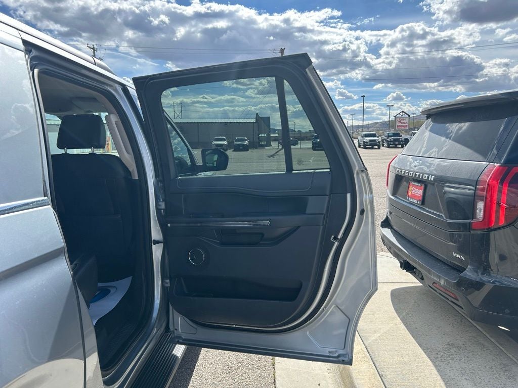 2024 Ford Expedition Max XLT