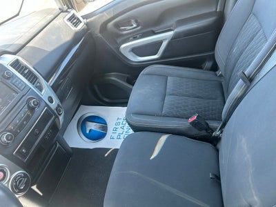 2019 Nissan Titan SV