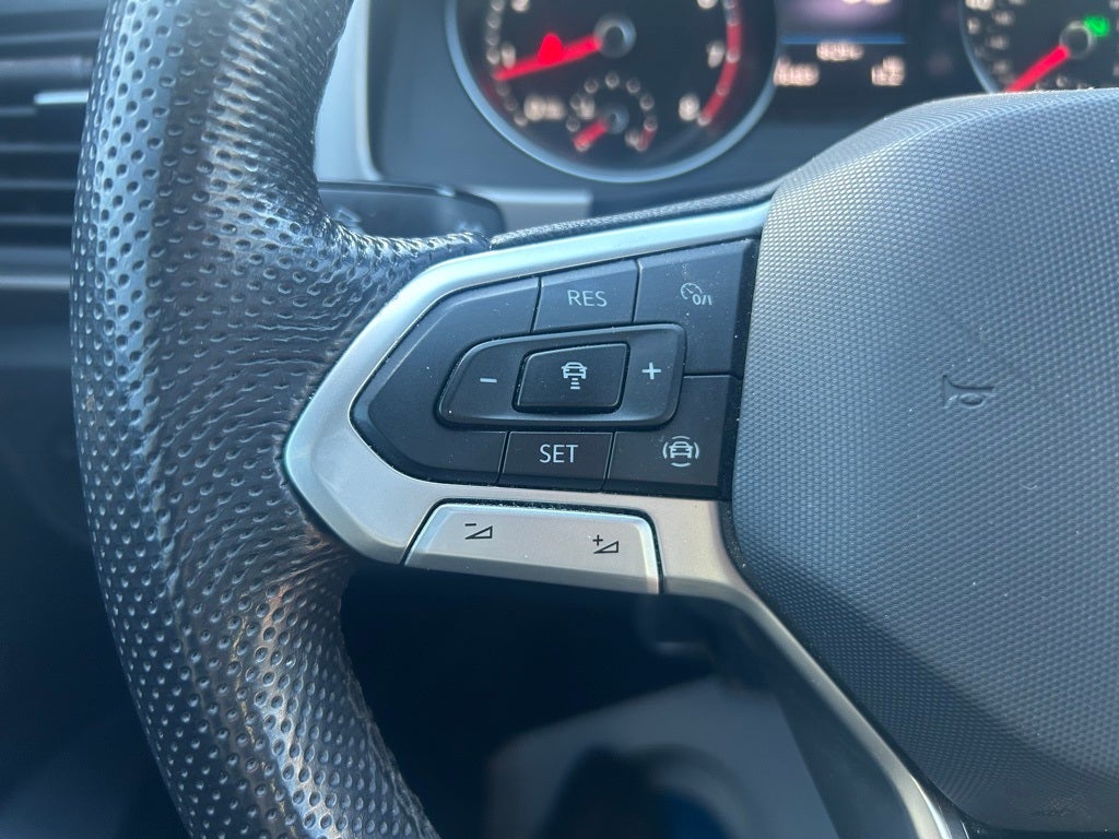 2020 Volkswagen Atlas Cross Sport 3.6L V6 SE w/Technology R-Line 4Motion