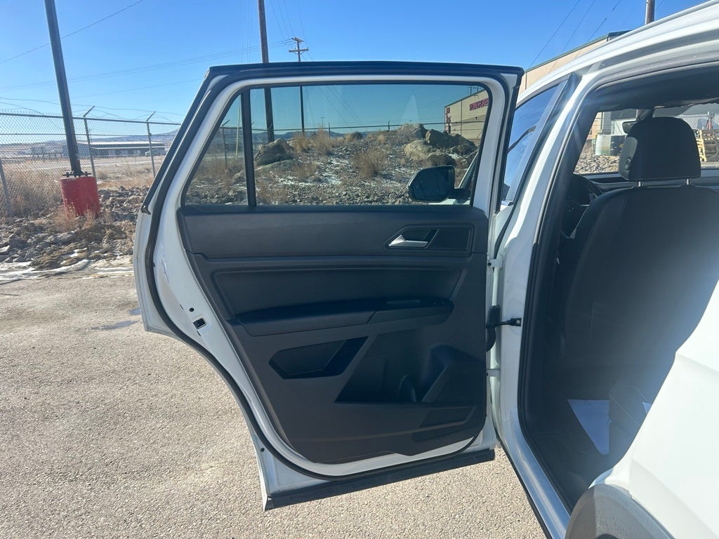 2020 Volkswagen Atlas Cross Sport 3.6L V6 SE w/Technology R-Line 4Motion