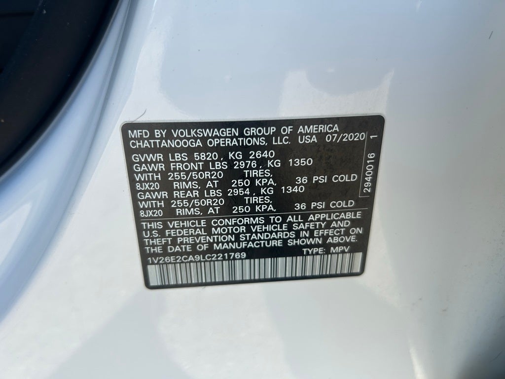 2020 Volkswagen Atlas Cross Sport 3.6L V6 SE w/Technology R-Line 4Motion