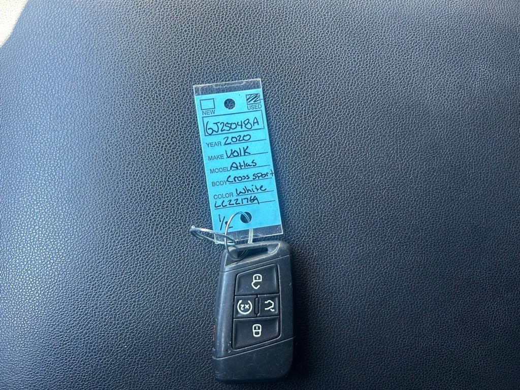 2020 Volkswagen Atlas Cross Sport 3.6L V6 SE w/Technology R-Line 4Motion